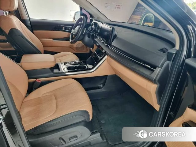 Kia Carnival 4th generation 2022 Черный из Кореи, фото 2
