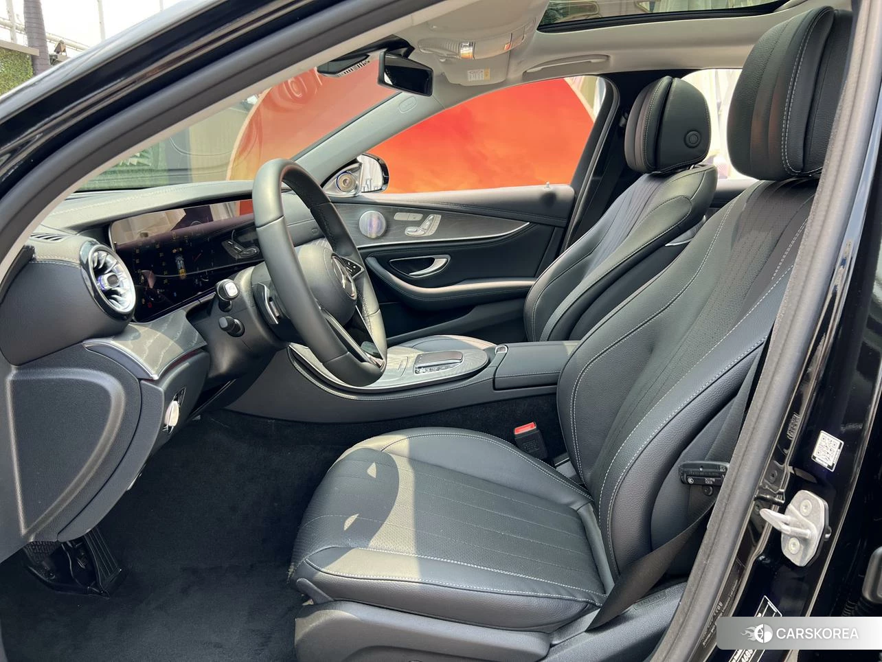 Mercedes-Benz E-class 2022 Черный из Китая, фото 2