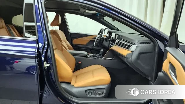 Toyota Camry (XV80) 2025 Синий из Кореи, фото 2