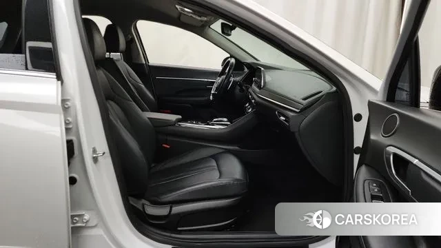 Hyundai Sonata (DN8) 2021 Белый из Кореи, фото 2