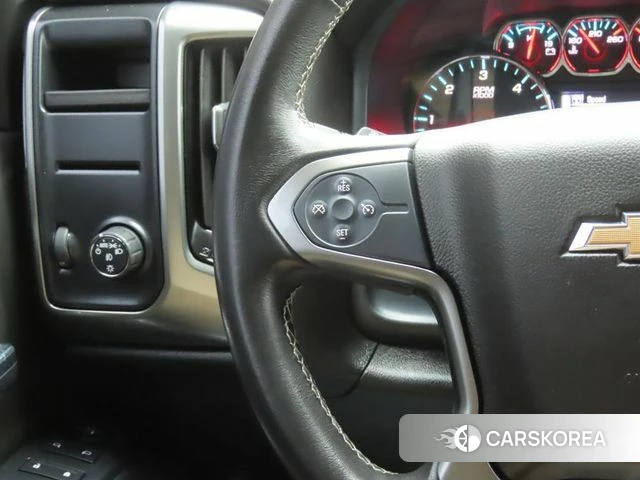 Chevrolet Silverado 2018 Красный из Кореи, фото 2