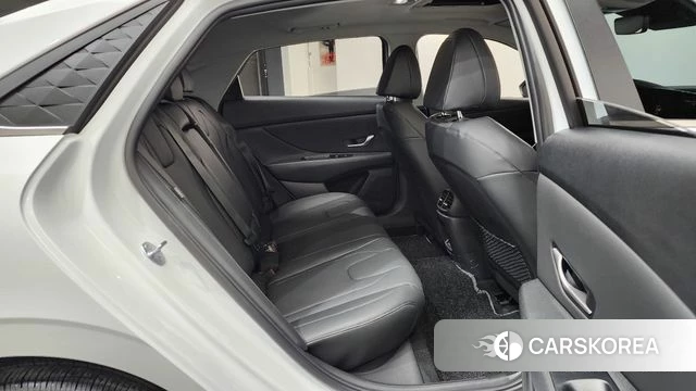 Hyundai The New Avante (CN7) 2025 Белый из Кореи, фото 2