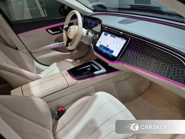 Mercedes-Benz E-Class W214 2025 Черный из Кореи, фото 2