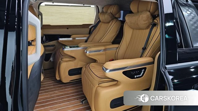 Kia The New Carnival 4th Generation 2024 Черный из Кореи, фото 2