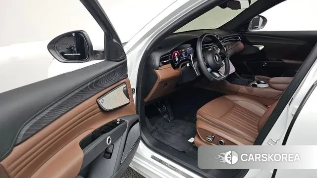 Maserati Grecale 2024 Белый из Кореи, фото 2