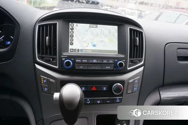 Hyundai The New Grand Starex 2018 Серебряный из Кореи, фото 2