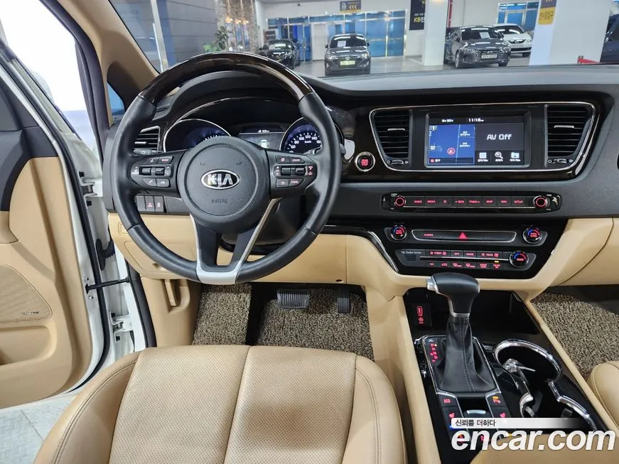 Kia The New Carnival id 1964705 из Кореи 2