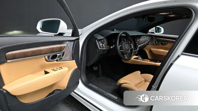 Volvo S90 2021 Белый из Кореи, фото 2