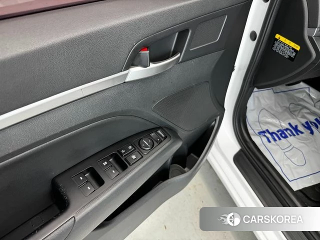 Hyundai The New Avante AD 2019 Белый из Кореи, фото 2