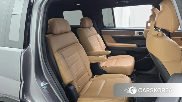 Hyundai Santa Fe (MX5) 2024 Серый из Кореи, фото 2