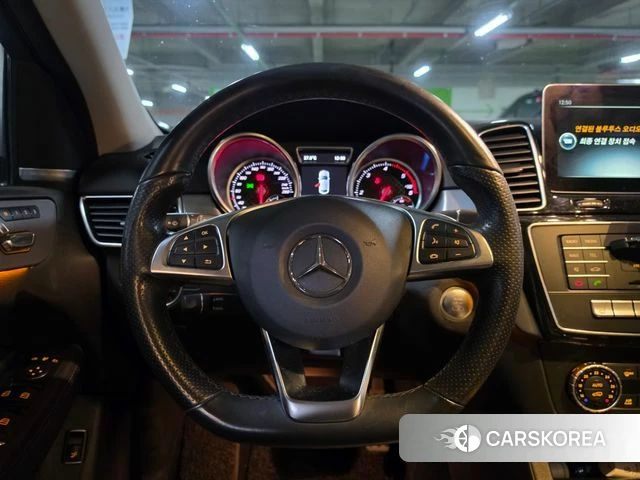 Mercedes-Benz GLE - Class W166 2018 Белый из Кореи, фото 2