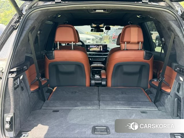 BMW X7 (G07) 2023 Черный из Кореи, фото 2
