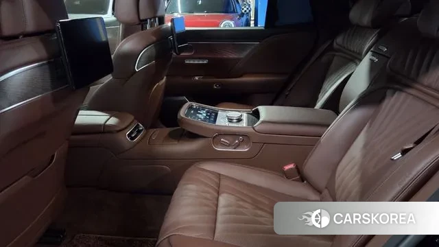 Genesis G90 (RS4) 2024 Черный из Кореи, фото 2