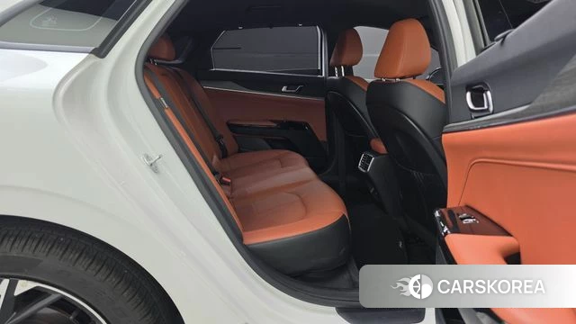Kia The New K5 3rd generation 2024 Белый из Кореи, фото 2