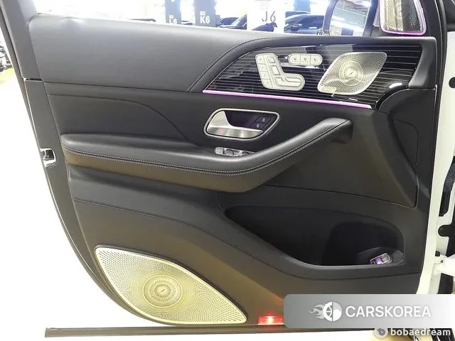 Mercedes-Benz GLS - Class X167 2023 Белый двухцветный из Кореи, фото 2