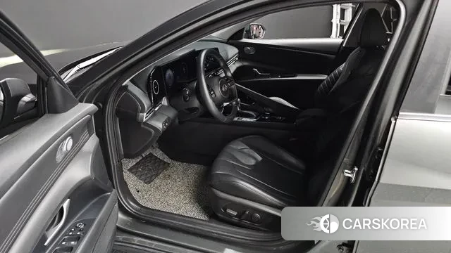 Hyundai The New Avante (CN7) 2024 Серый из Кореи, фото 2