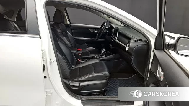 Kia Come New K3 2018 Белый из Кореи, фото 2