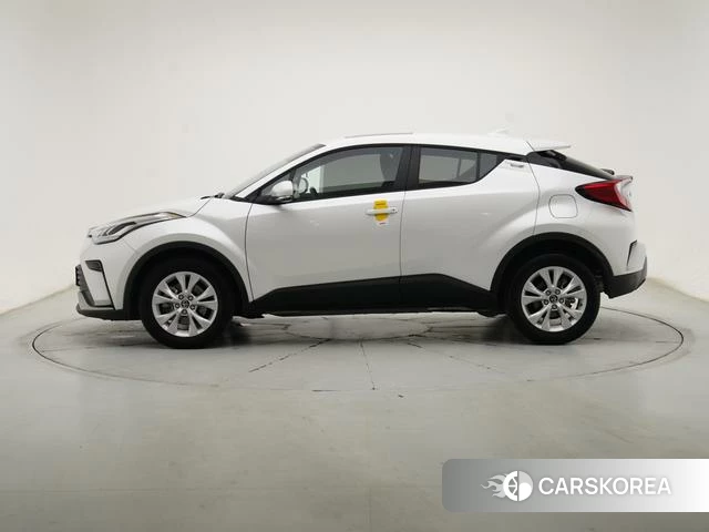 Toyota IZOA 2022 Белый из Китая, фото 2
