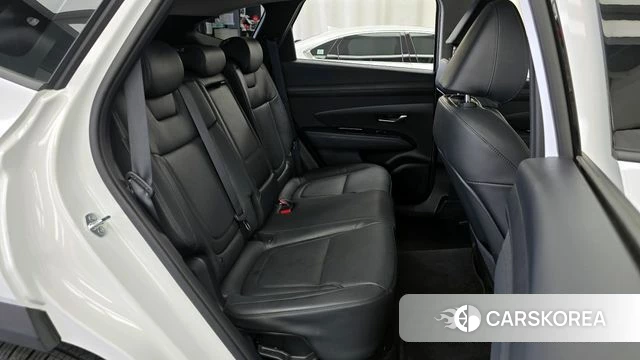 Hyundai The New Tucson Hybrid (NX4) 2024 Белый из Кореи, фото 2