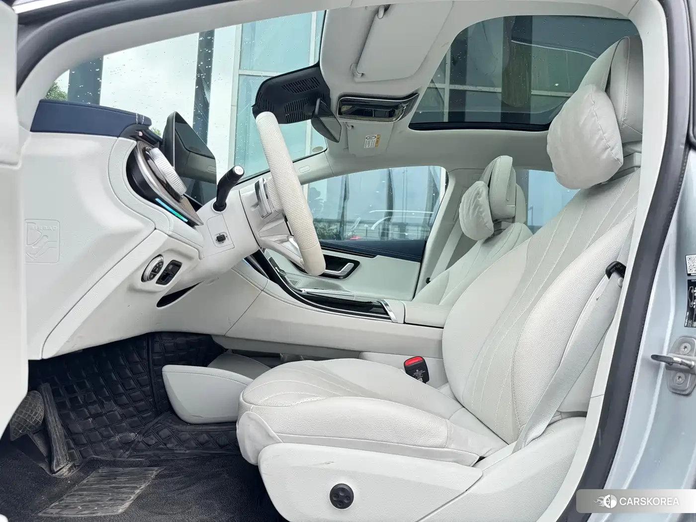 Mercedes-Benz EQE 2025 Silver/gray из Китая, фото 2