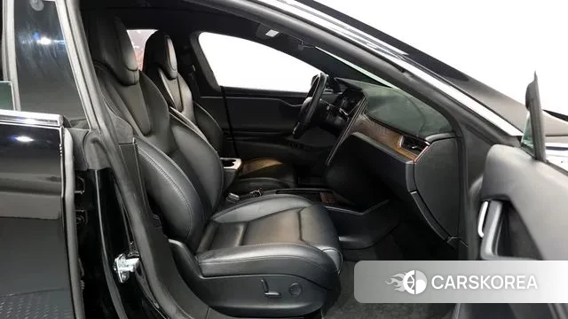 Tesla Model S 2019 Черный из Кореи, фото 2