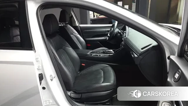 Hyundai Sonata (DN8) 2022 Белый из Кореи, фото 2