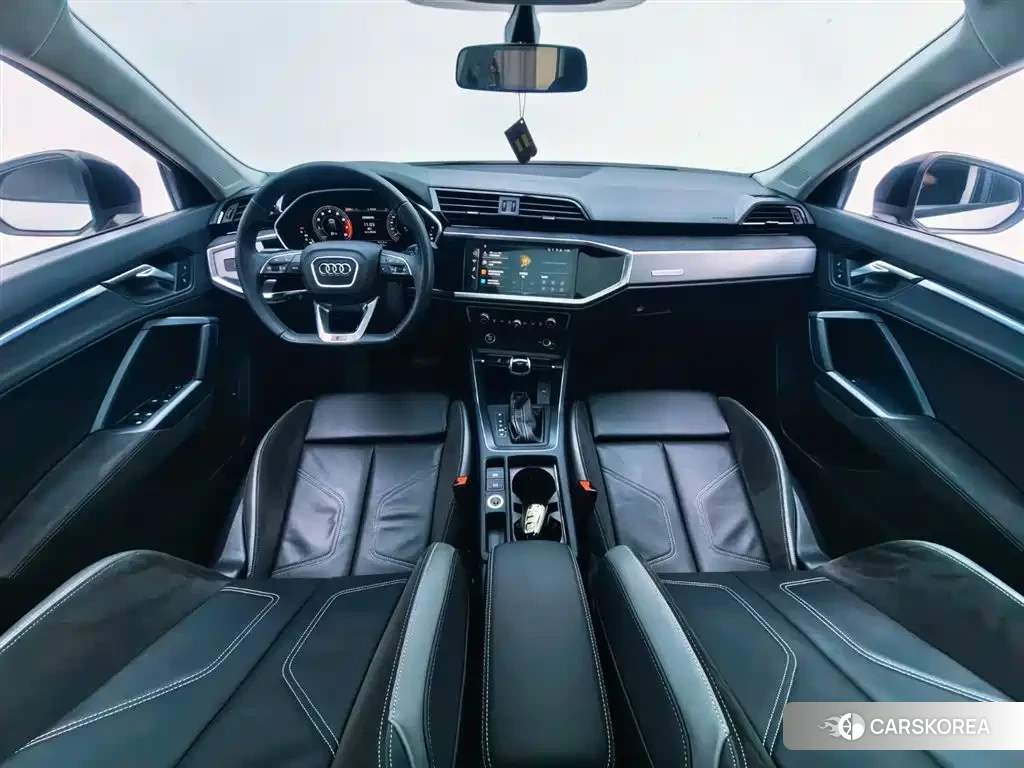Audi Q3 Sportback 2022 Белый из Китая, фото 2