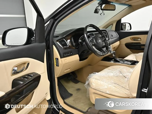 Kia The New Carnival 2019 Черный из Кореи, фото 2