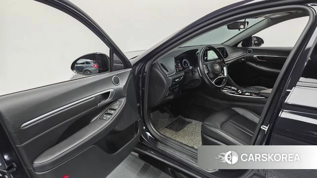 Hyundai Sonata (DN8) 2023 Черный из Кореи, фото 2