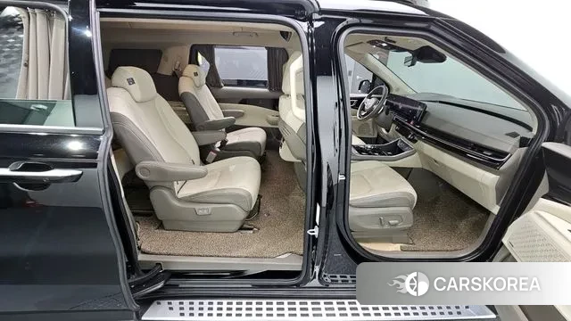 Kia The New Carnival 4th Generation 2024 Черный из Кореи, фото 2