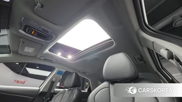 Hyundai The New Avante (CN7) 2023 Белый из Кореи, фото 2