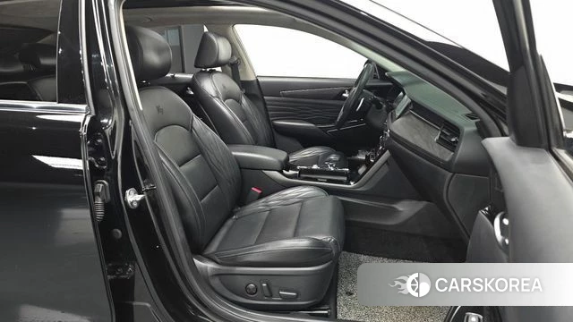 Kia K7 Premier 2020 Черный из Кореи, фото 2