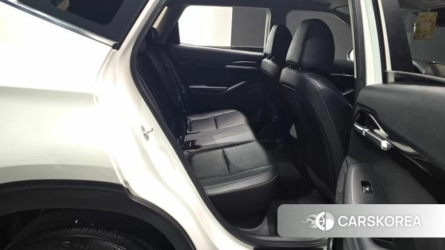 Kia Seltos 2022 Белый из Кореи, фото 2