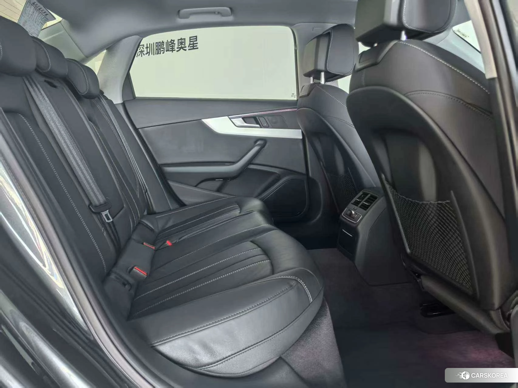 Audi A4L 2020 Темно-серый из Китая, фото 2