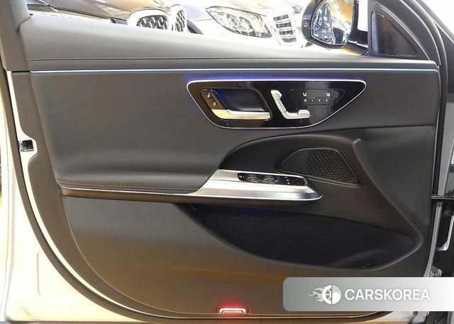 Mercedes-Benz E-Class W214 2024 Серебряный из Кореи, фото 2