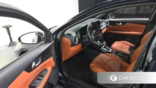 Kia The New K3 2nd generation 2021 Синий из Кореи, фото 2