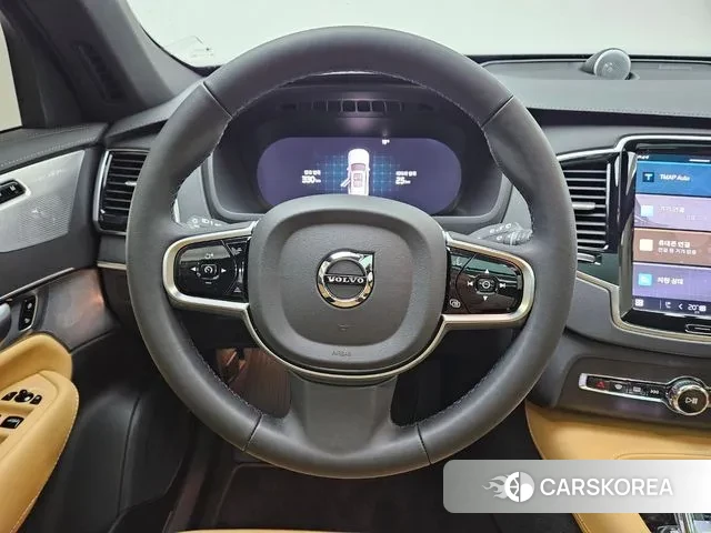 Volvo XC90 second Generation 2024 Черный из Кореи, фото 2