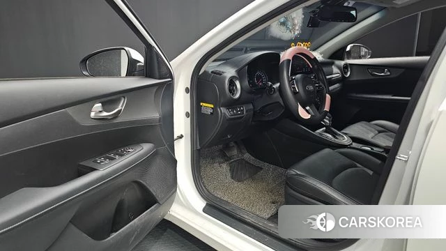 Kia Come New K3 2021 Белый из Кореи, фото 2