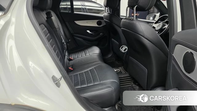 Mercedes-Benz GLC-Class X253 2018 Белый из Кореи, фото 2