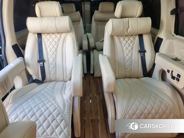 Chevrolet Express Van 2018 Черный из Кореи, фото 2