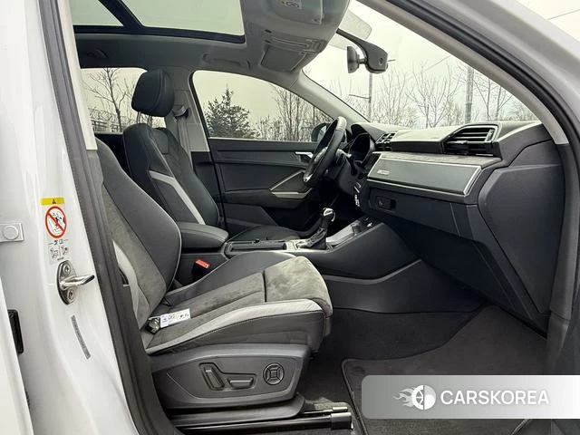Audi Q3 2021 Белый из Китая, фото 2