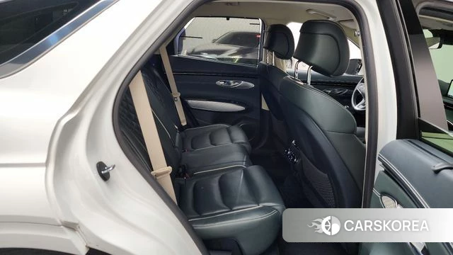 Genesis Electrified GV70 2022 Белый из Кореи, фото 2