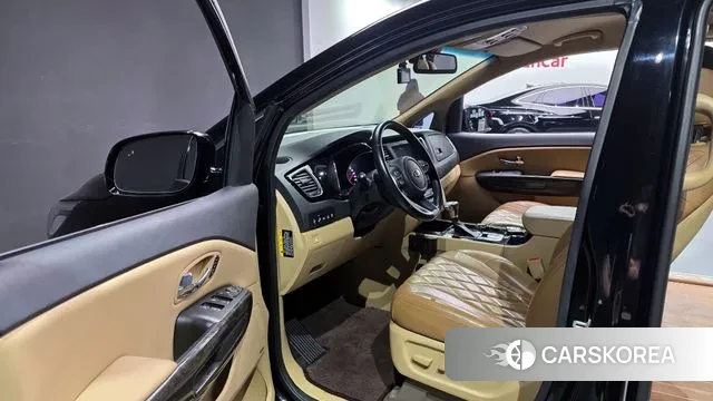 Kia The New Carnival 2020 Черный из Кореи, фото 2