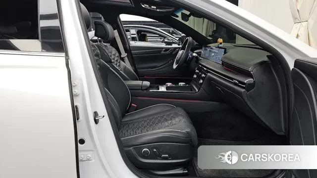 Genesis G80 (RG3) 2024 Белый из Кореи, фото 2