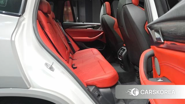 BMW X3M (G01) 2024 Серебристо-серый из Кореи, фото 2
