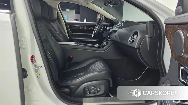 Jaguar All New XJ 2019 Белый из Кореи, фото 2