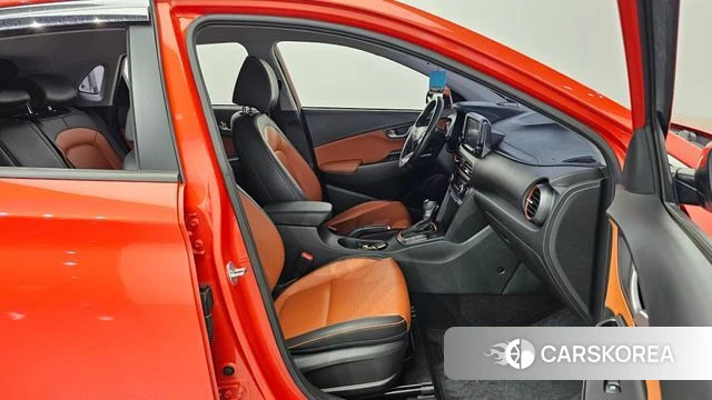 Hyundai Kona 2018 Оранжевый из Кореи, фото 2