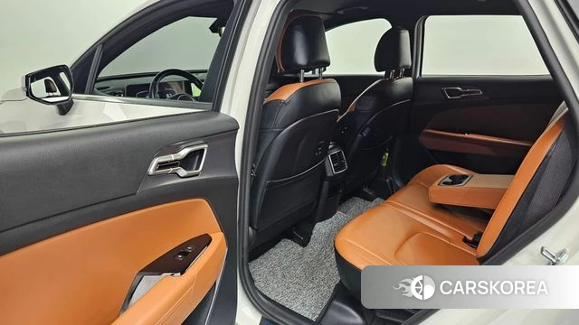 Kia Sportage 5th Generation 2021 Белый из Кореи, фото 2