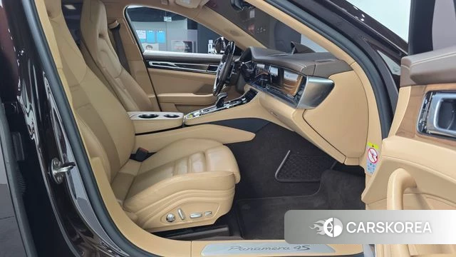 Porsche Panamera (971) 2018 Фиолетовый из Кореи, фото 2