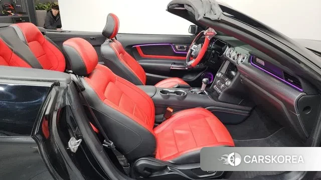 Ford Mustang 2019 Черный из Кореи, фото 2